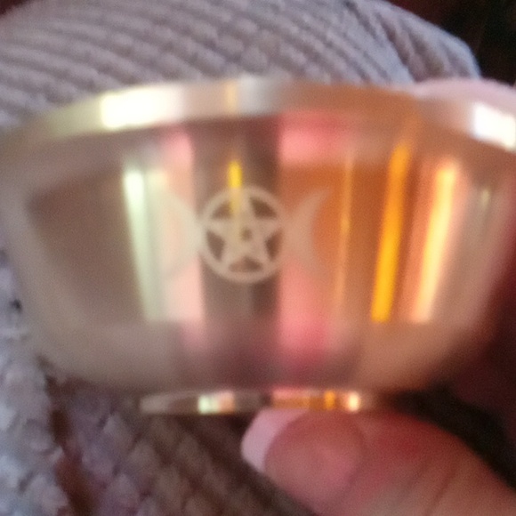 CHAKRA Stones with bowl and moon pin - Picture 3 of 3